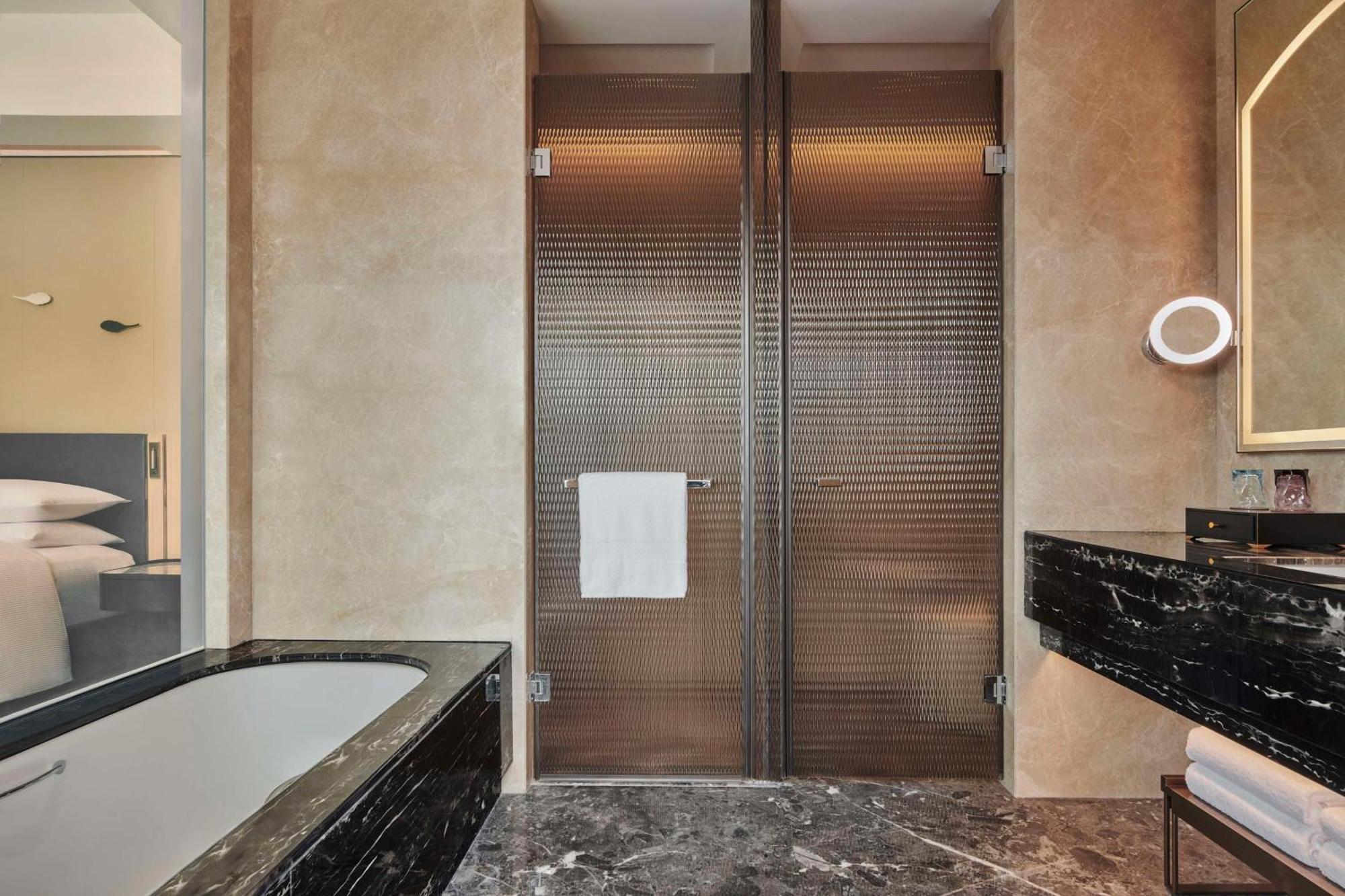 Hilton Yancheng Hotel Yancheng  Bagian luar foto
